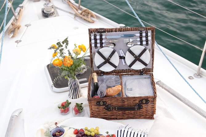 Private Sailing with SUP, Drinks and Appetizers from Barcelona - Drinks and snacks: the onboard comfort factor