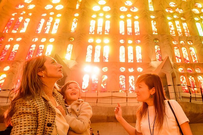 Private Tailored Barcelona Walking Tour - Price and value for up to 9 people