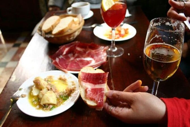 Private Tapas Tour in Barcelona with local guide - Meet at Barceloneta: Starting Easy, Ending in Place