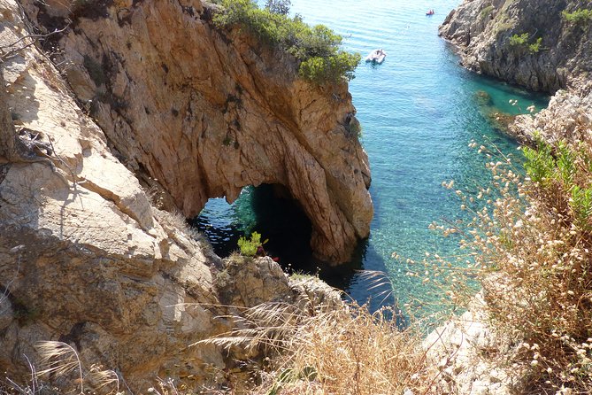 Private Tour: Costa Brava Hike from Barcelona - The tour pace: how a private guide changes your day