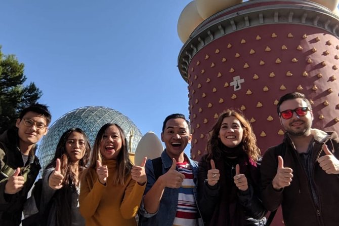 Private tour: Dali Museum in Figueres and Púbol Tour with Hotel pick-up - Hotel Pickup and the Drive Out of Barcelona