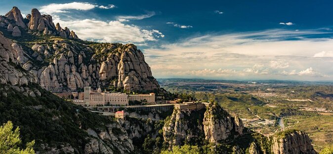 Private Tour to Montserrat with a specialized local guide - Key highlights at a glance