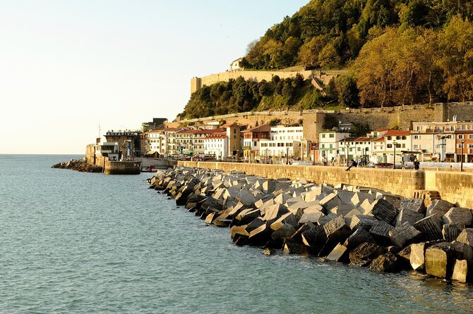 Private transfer: Barcelona to San Sebastian, 2h Stop in Pamplona - FAQ