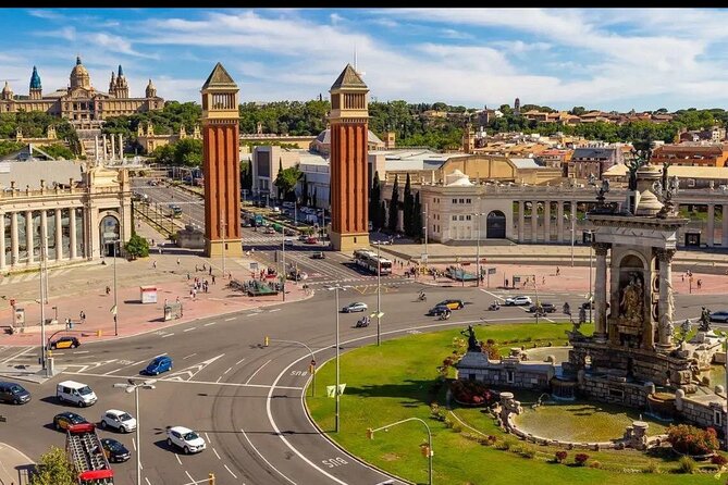 Private Transfer from Barcelona hotels to Barcelona Cruise Port - Getting to the right place at the port terminal