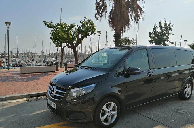 Private Transfer from Sitges to Barcelona Airport - Where You Arrive: Barcelona-El Prat Without Extra Transfers