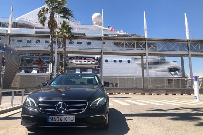 Private Transfer in Cruise Port and BCN Airport - Port to BCN Airport: how the day usually feels with a driver meeting you
