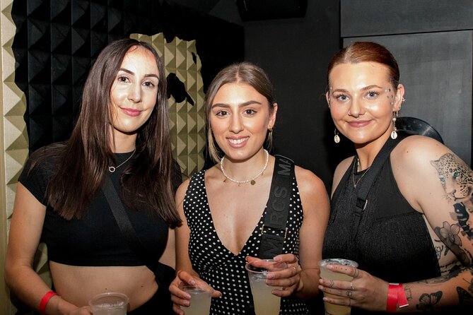 Pub Crawl Barcelona: 4 nightclubs + shots + skip-the-line entry - Stop One: bar-hopping setup and what you should expect