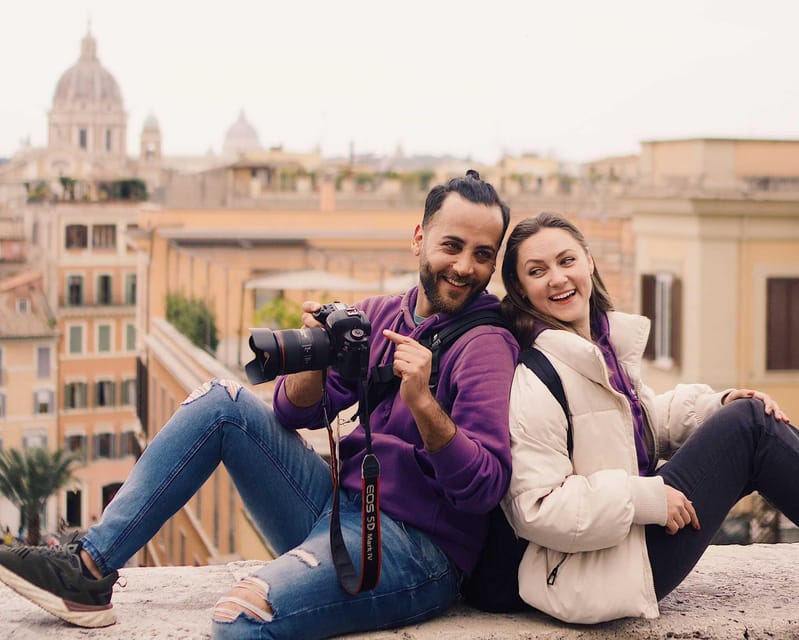 Romantic Photoshoot Experience for Couples in Barcelona - Should you book this romantic Barcelona photoshoot near Sagrada Familia?