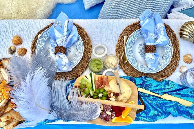 Romantic Picnic - A 90-Minute Date That Feels Instantly Special