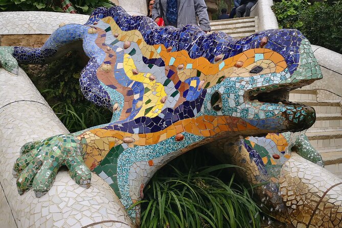 Sagrada Familia and Guell Park Private Tour - Price and value: what $420.53 buys you in 4 hours