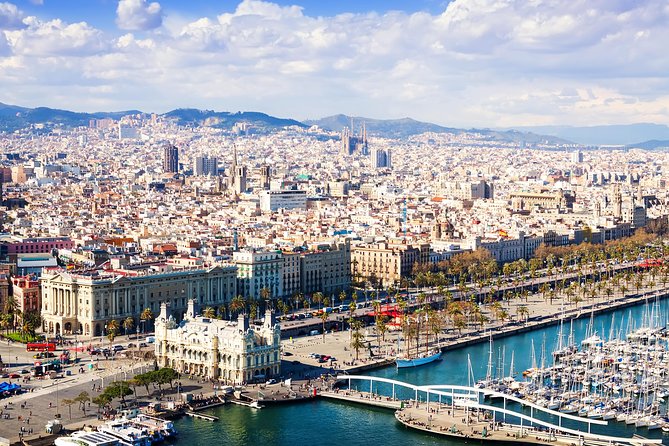 Sagrada Familia and Old Town Private Tour with Hotel Pick-up - Price and value: what you’re paying for in a private day