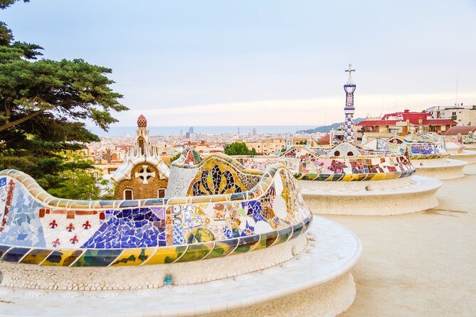 Sagrada Familia and Park Guell Guided Tour with Transport - Key things to know before you go