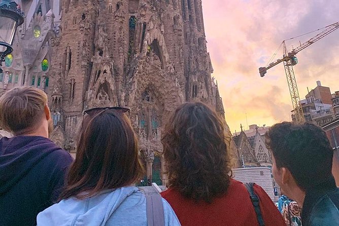 Sagrada Familia Exterior Free Tour: Stories, Secrets & Symbolism - Why this Sagrada Familia exterior tour works for real travel days