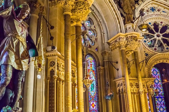 Sagrada Familia & Montserrat Private Tour with Hotel pick-up - Passeig de Gràcia: modernist façades you’ll recognize later
