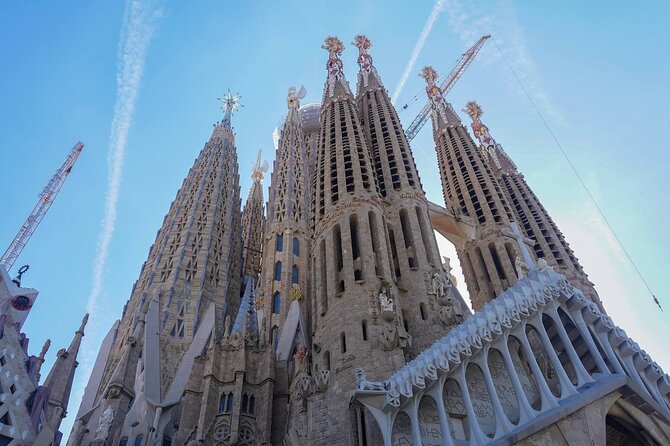 Sagrada Familia & Park Guell Guided Tour with Skip The Line - How Much Walking Is This Really?