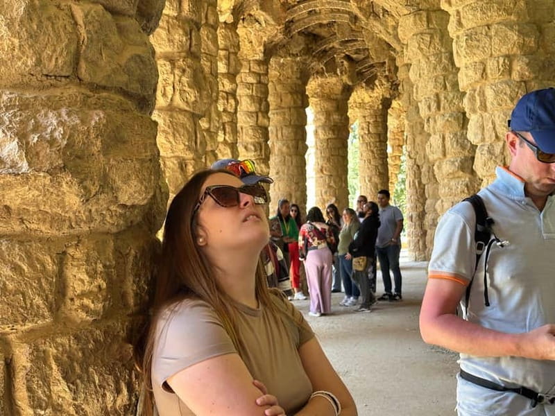 Sagrada Família & Park Güell Guided Tour with Transportation - The Midday Break: A One-Hour Pause You Can Actually Use