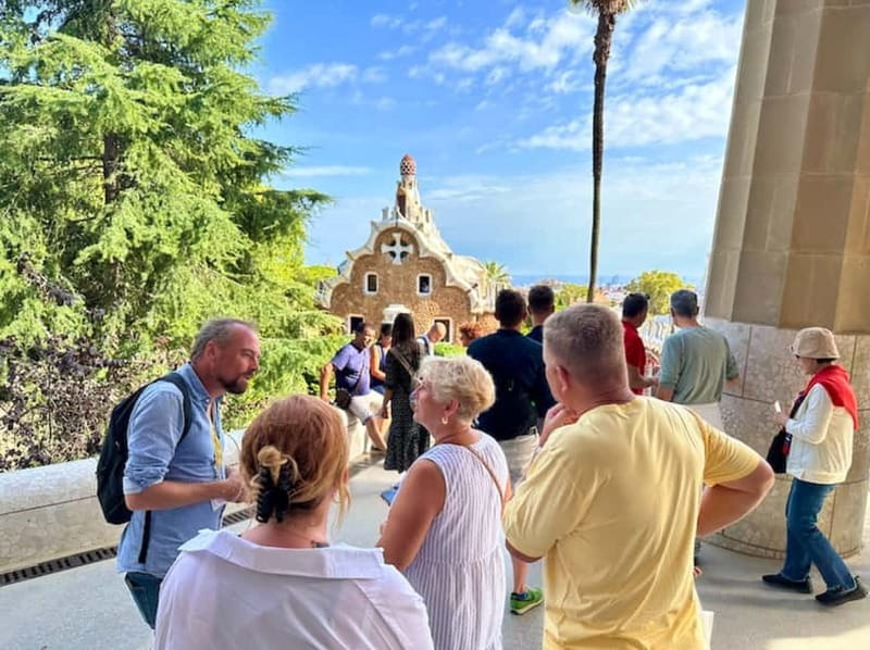 Sagrada Família & Park Güell Guided Tour with Transportation - Park Güell: Mosaics, the Dragon Staircase, and Quick City Views
