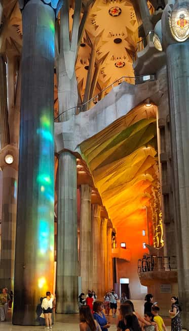 Sagrada Familia Private/Small Group Tour with an architect - Price and Value: Is $200 a Smart Spend?