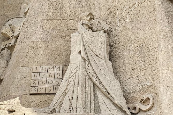 Sagrada Familia Private Tour with Expert Guide - The 90-minute flow: what that timing feels like on-site