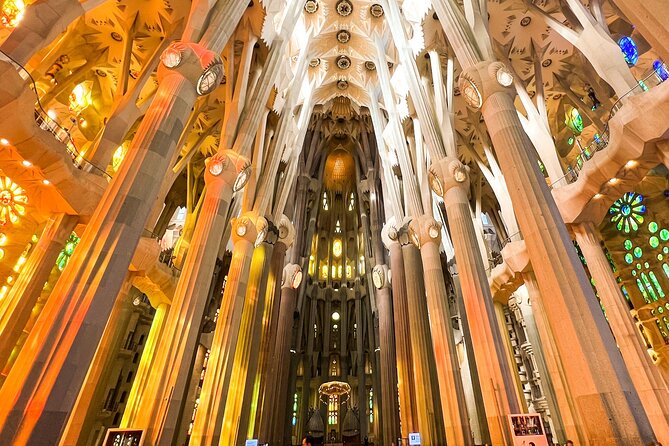 Sagrada Familia Small Group Guided Tour with Skip the Line Ticket - Skip-the-Line Access: Why it changes the whole trip