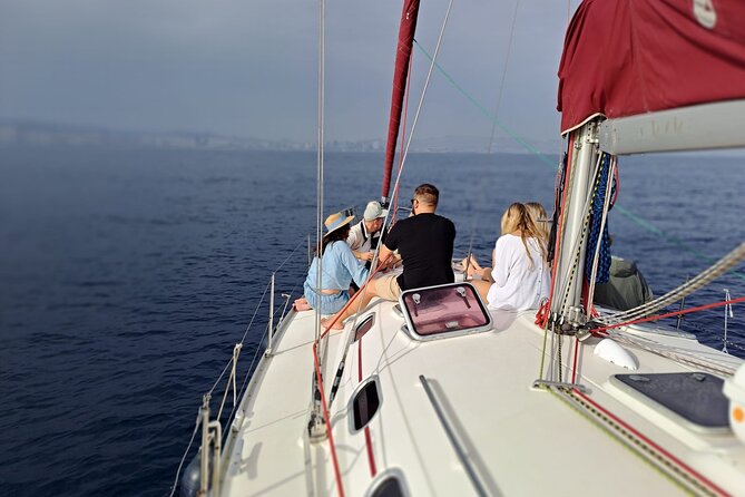 Sailing Experience in Barcelona with local captain - Sunset return to the harbor: timing your photos and your expectations