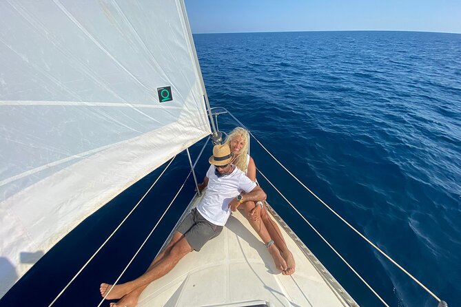 Sailing experience on a 4-hour sailboat in Girona - Onboard Comforts That Actually Help (Music, Shower, Fridge)