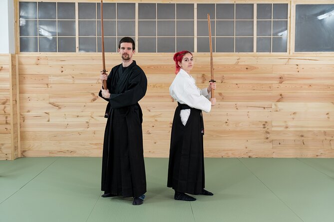 Samurai Experience in Barcelona - Meeting on Carrer del Consell de Cent and getting set up