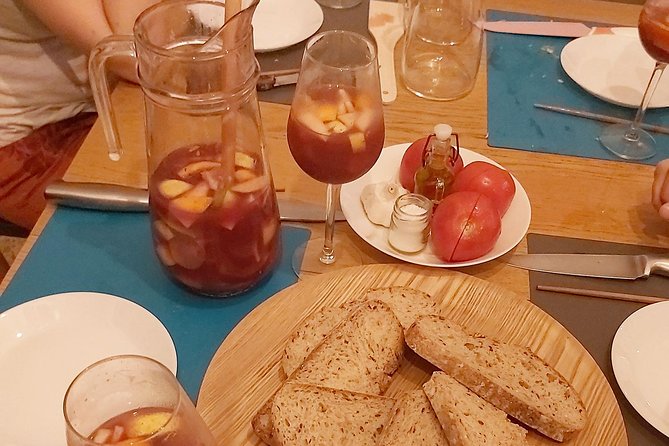 Sangria Cultural Workshop with Tapas - Private group bookings and making it a more personal night