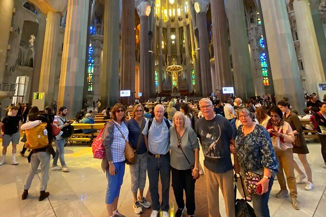 Semi-Private Barcelona Tour Gothic, Sagrada Familia & Park Guell - Barri Gòtic starts the day with real street-level Barcelona