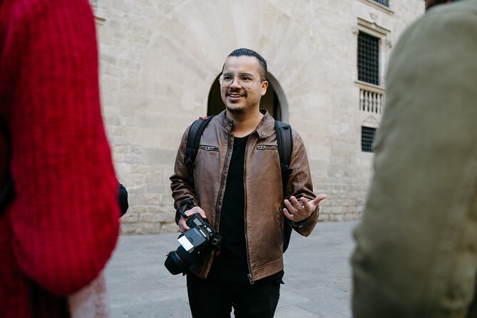 Shine in the Streets of Barcelona: cinematic & candid photos - Stop 2: Placa Sant Felip Neri for Quiet Gothic Corners