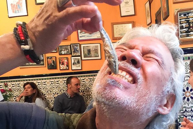 Sip, Sites & Bites Barcelona Food, Drinks & History Tour - Why a 5 pm tapas tour works in Barcelona