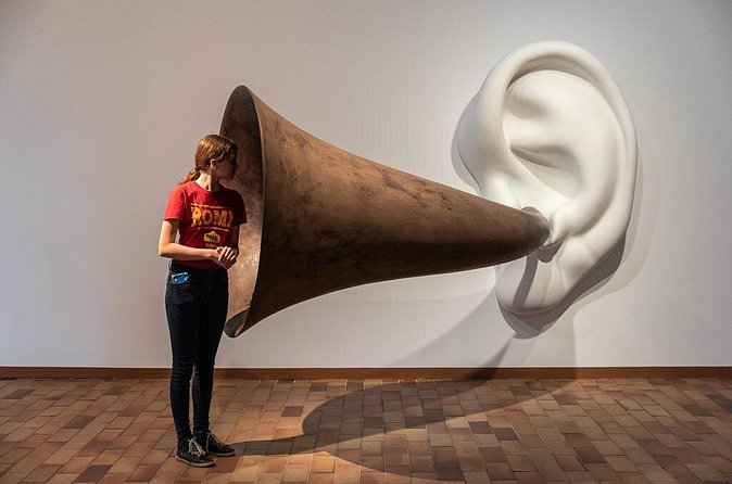 Skip-the-line access ticket to Fundación Miró - The audio guide situation: what to expect before you assume it works