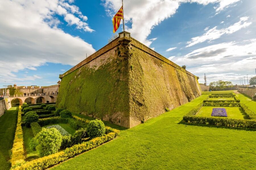 Skip-the-line Montjuïc Castle Tour with a Cable Car Ride - The views aren’t a bonus; they’re part of the lesson
