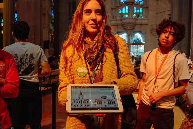 Skip the Line Sagrada Familia Guided Tour & Optional Cava Upgrade - Dress code, ID, and the practical stuff that can make or break it