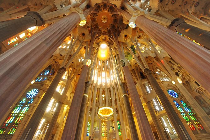 Skip The Line Sagrada Familia Small Group Tour - Why this Sagrada Familia tour works in real life