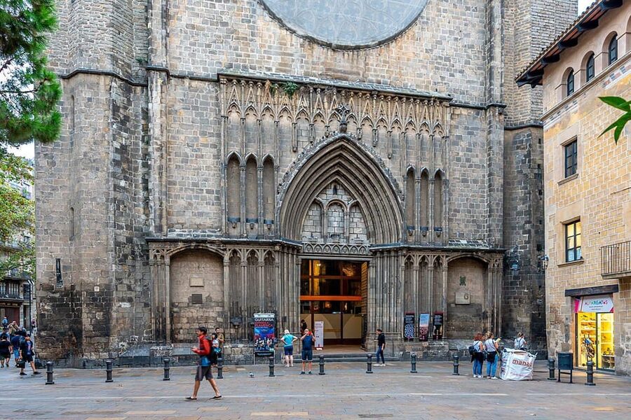 Stories, Legends and Mysteries of Barcelona - Plaza del Pi: Devil Pacts and the City’s Spookier Side