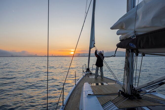 Sunset On A Luxury Sailboat From Port Olimpic - Drinks and Snacks: what’s included and how the 18+ rule works