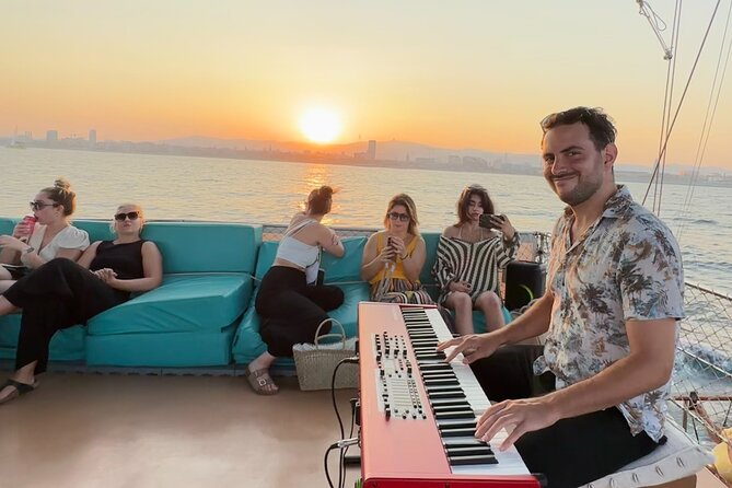 Sunset Sailing in Barcelona & Live Music by Aperol - The Mediterranean impact: coral planting contribution