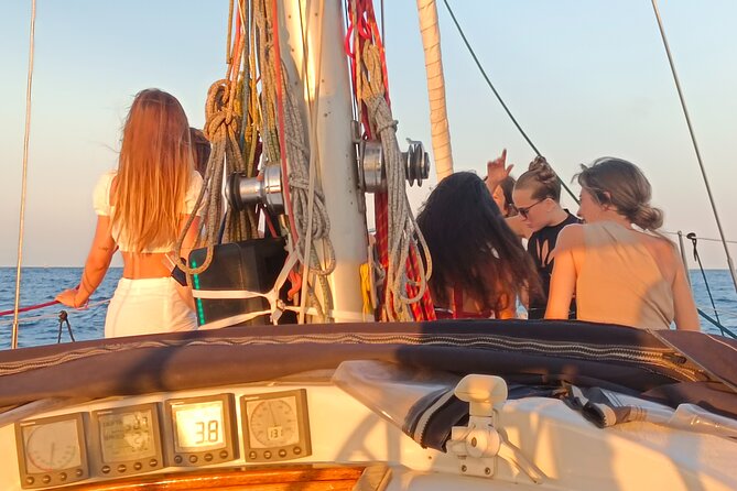 Sunset Sailing Tour in Barcelona - Key highlights to notice before you go