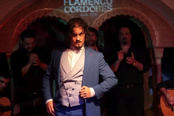 Tablao Flamenco Cordobes on Rambla Barcelona with Dinner Option - Drinks, service, and the cava moment