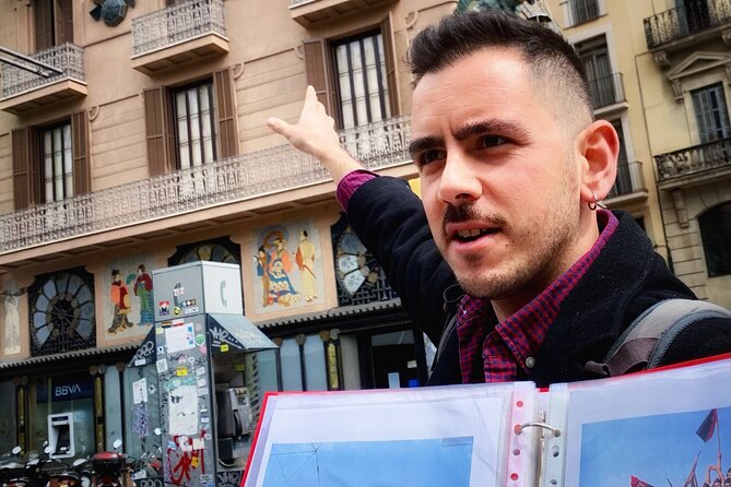 The Spanish Civil War & Franco Barcelona Walking Tour - Basilica de Santa Maria del Pi: old church, wartime connection
