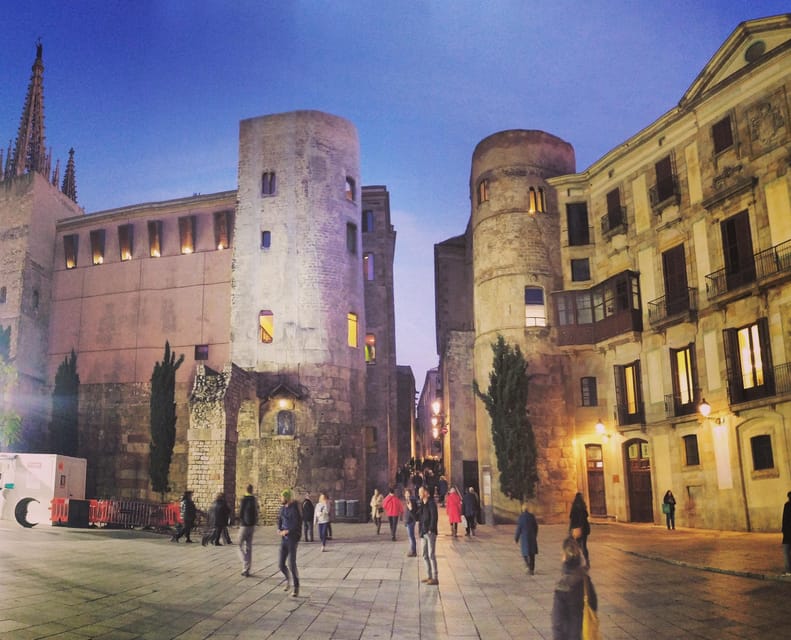 The Timeless Beauty of Barcelona’s Gothic and Born Quarters - Meeting at Pl. de Sant Jaume and Getting Oriented Fast