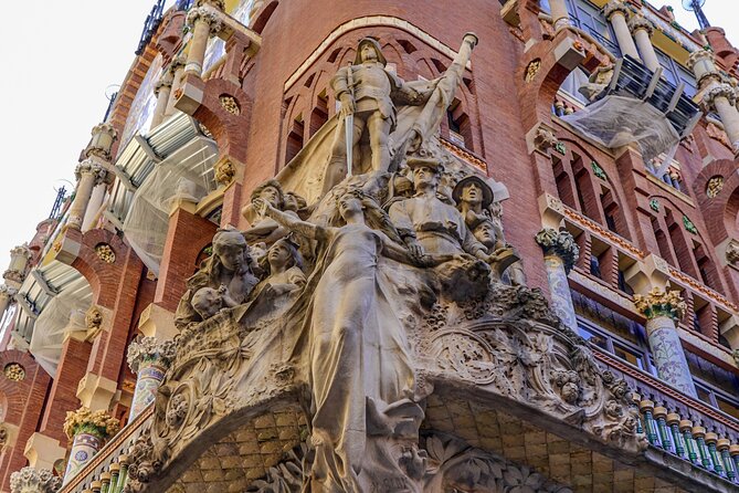 The wonders of architecture 2 hours on foot in Barcelona - Stop 2: Palau de la Música Catalana’s architecture and myth