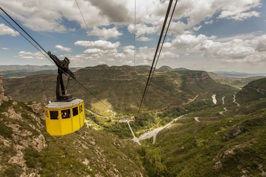 Tot Montserrat: Transport, Museum Tickets, and Lunch - Santa Cova funicular: the shrine stop you can repeat without stress
