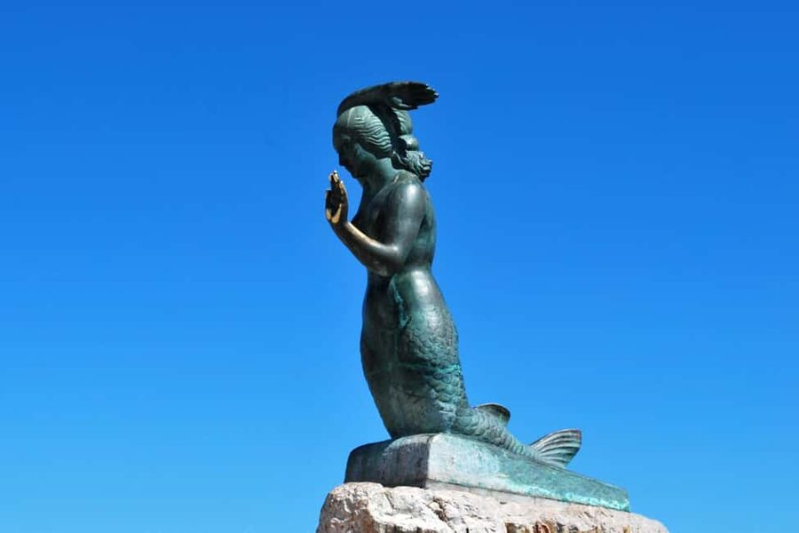 Tour in Sitges ( Bcn): Cultural diversity, tapas and beach - Tapas route: how the bar stops stay fun (and not just food)