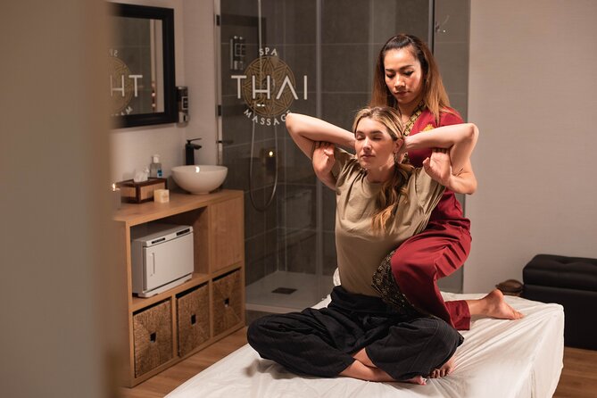 Traditional Thai Massage 60 min at THAI MASSAGE ALURA - Thai Royal Massage at THAI SPA MASSAGE ALURA: What you’re really paying for