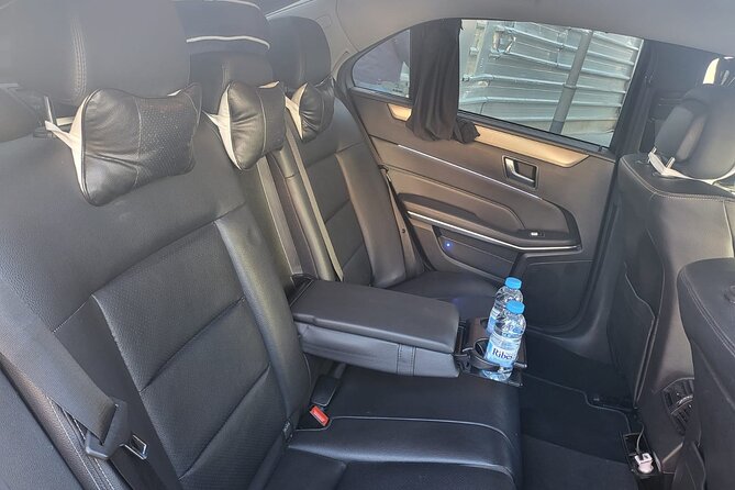 Transfer Barcelona Airport - Vehicles, Bags, and the Reality of “Private”