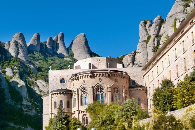 Transfer to Montserrat Monastery from Barcelona - Stop 1 Reality Check: A Short Visit Means You Choose What Matters