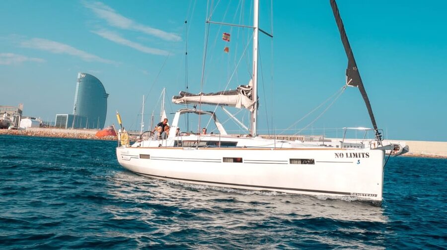 Two Hour Luxury Sailing Experience with Open Bar - Why this 2-hour Barcelona sail feels like the right length