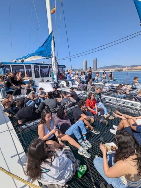 Vermouth on Catamaran: A Gastronomic Experience in Barcelona - Meeting at TURTUR BIG SPACE: where to board without stress